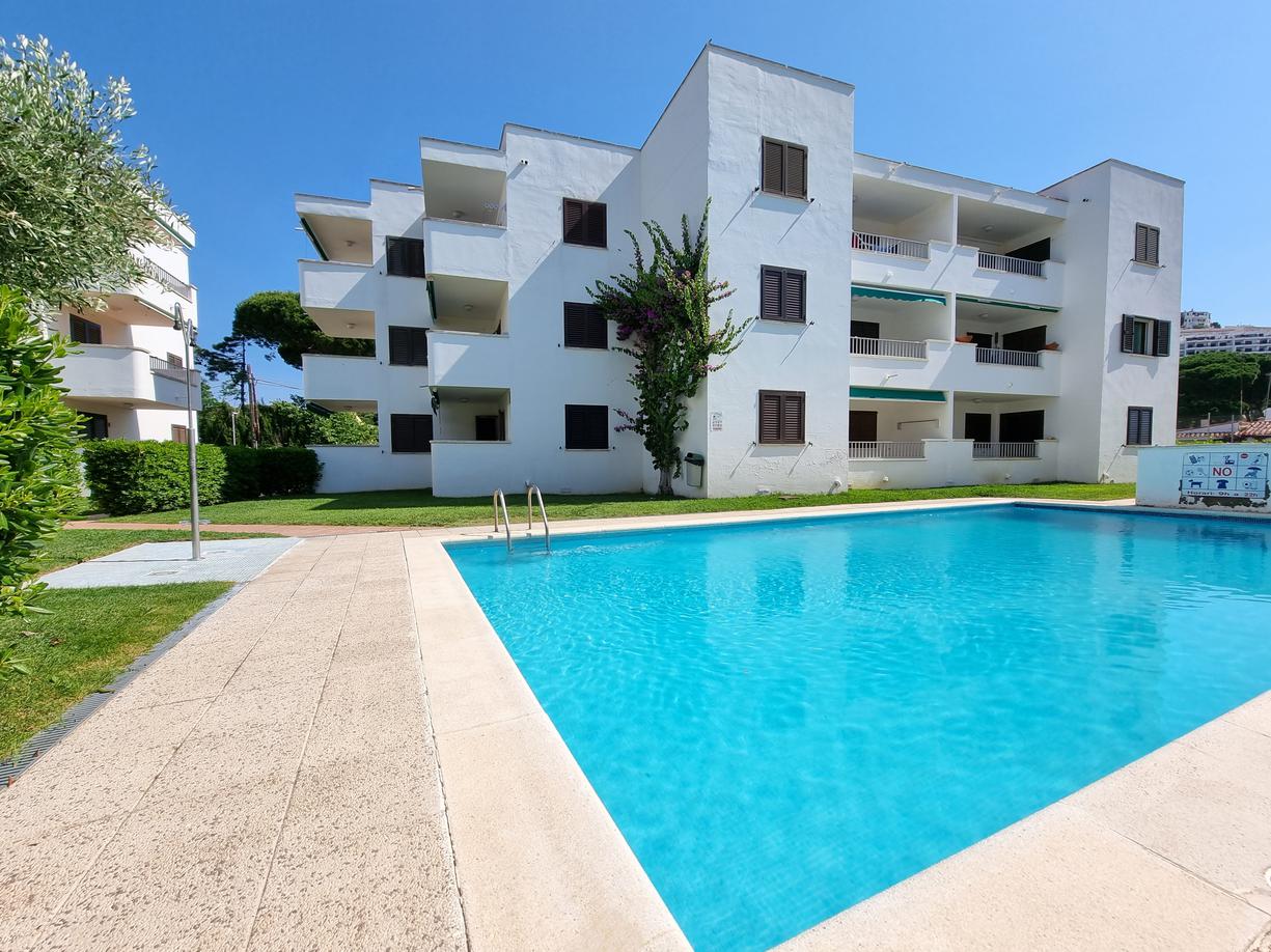 Apartment - Cala Montgó - 2 bedrooms -  persons